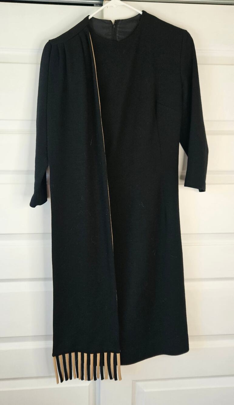 Vtg 1960s OLEG CASSINI Wool Convertible Scarf Dress Black Tan Mod Jackie Kennedy